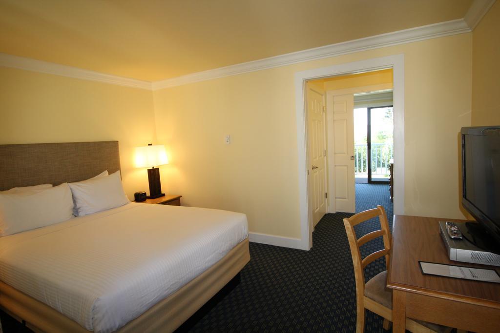 Anacortes Ship Harbor Inn מראה חיצוני תמונה